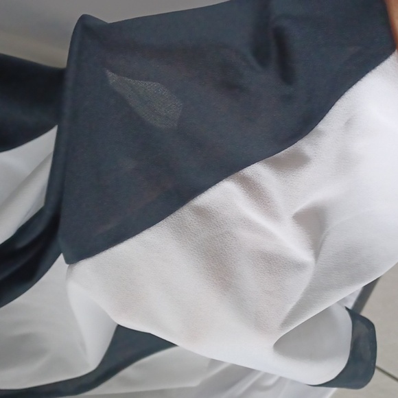 Vintage 70s disco dress swirl skirt & stretch neck or off shoulder. Measurements - Picture 7 of 8